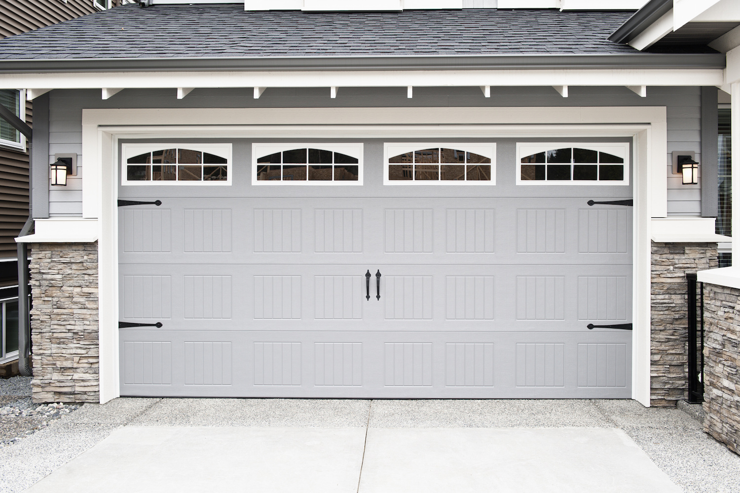 Should You Paint Your Garage Door A, Best Color To Paint Garage Door